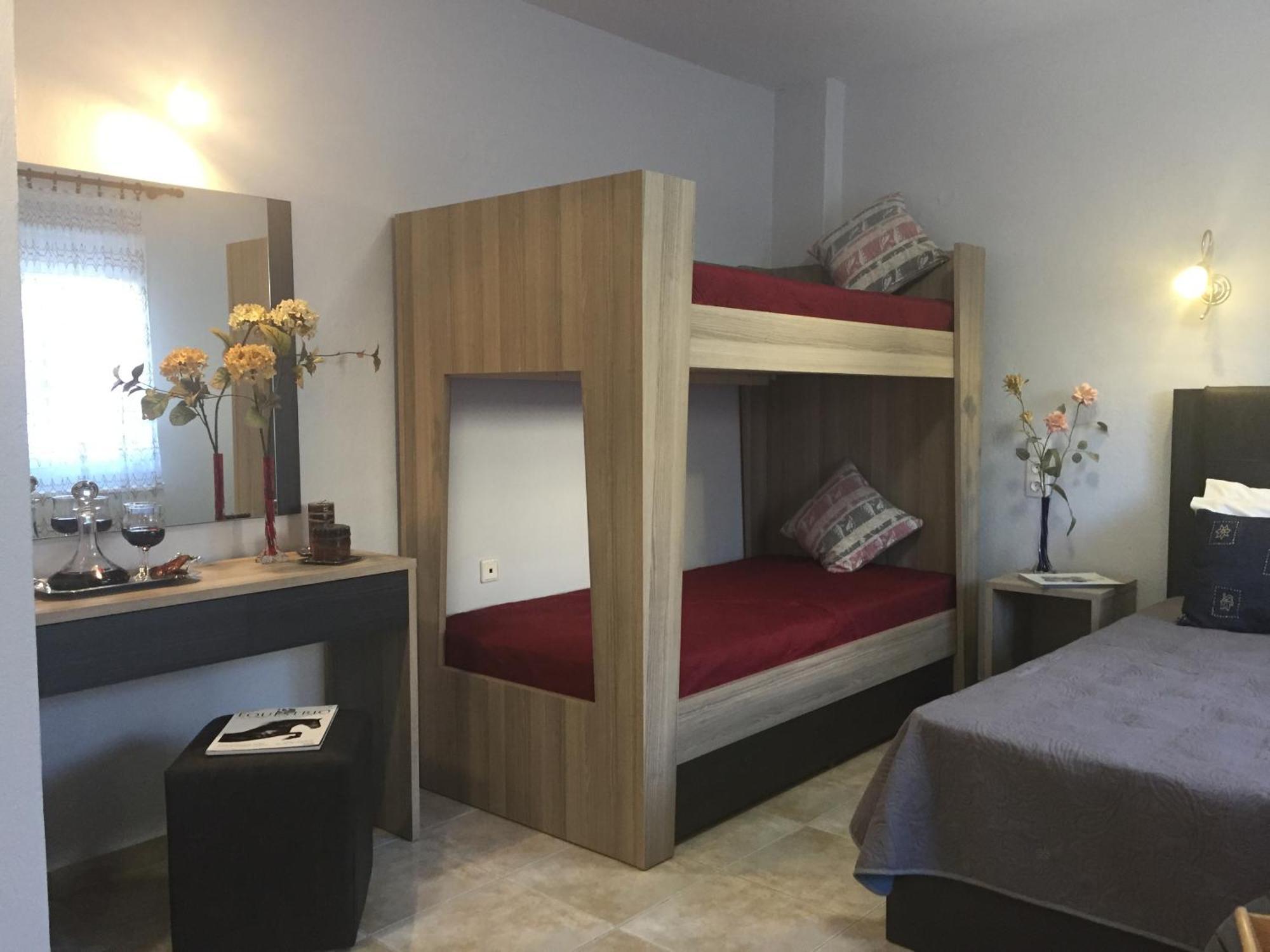 אספרובלטה Litsa Haus Estate Residences & Suites - Adults Only & Kids 8 Plus- מראה חיצוני תמונה