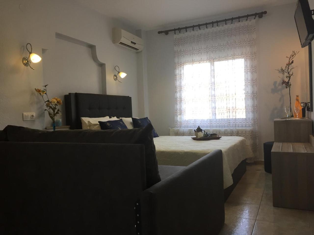 אספרובלטה Litsa Haus Estate Residences & Suites - Adults Only & Kids 8 Plus- מראה חיצוני תמונה