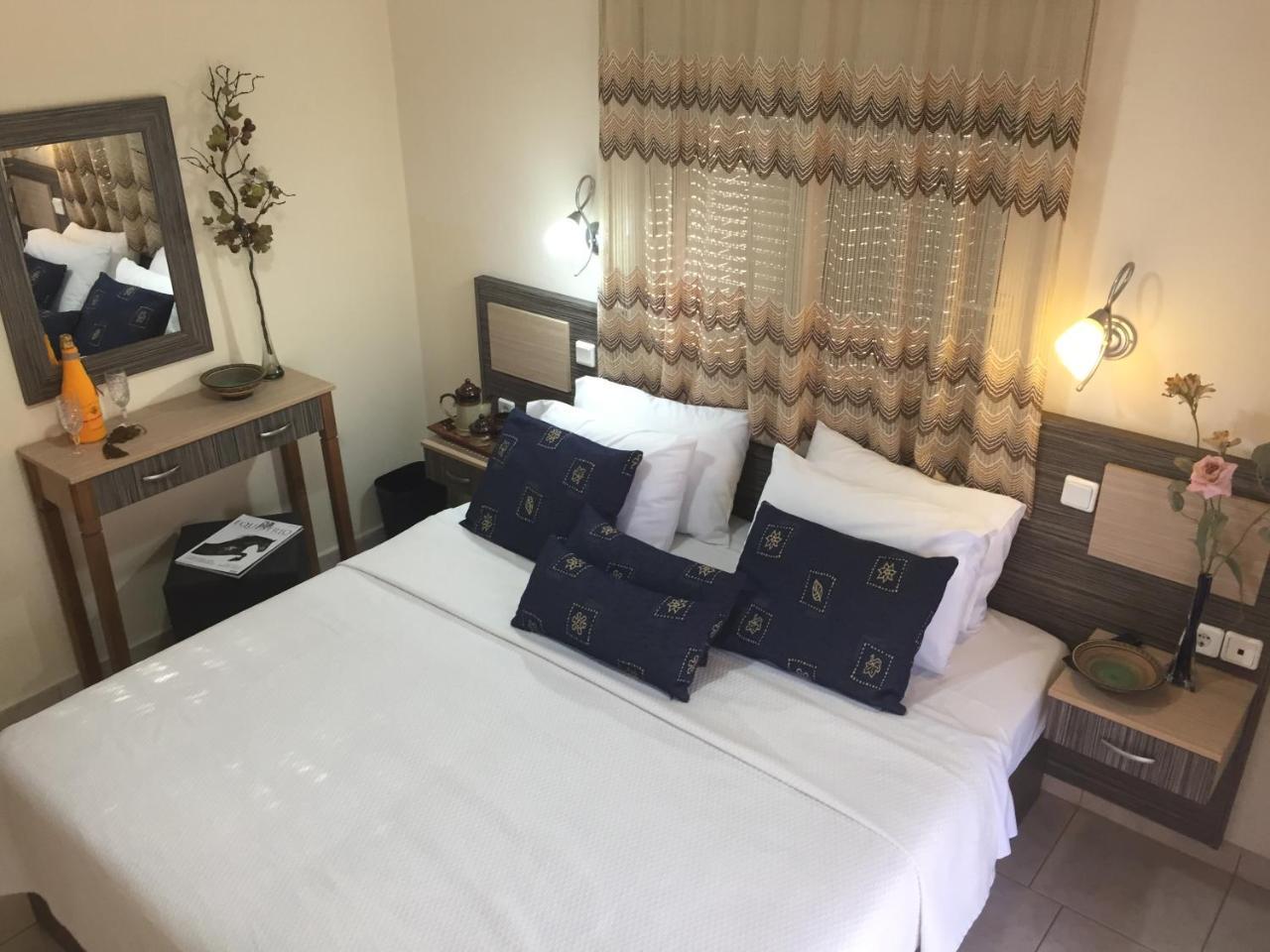 אספרובלטה Litsa Haus Estate Residences & Suites - Adults Only & Kids 8 Plus- מראה חיצוני תמונה